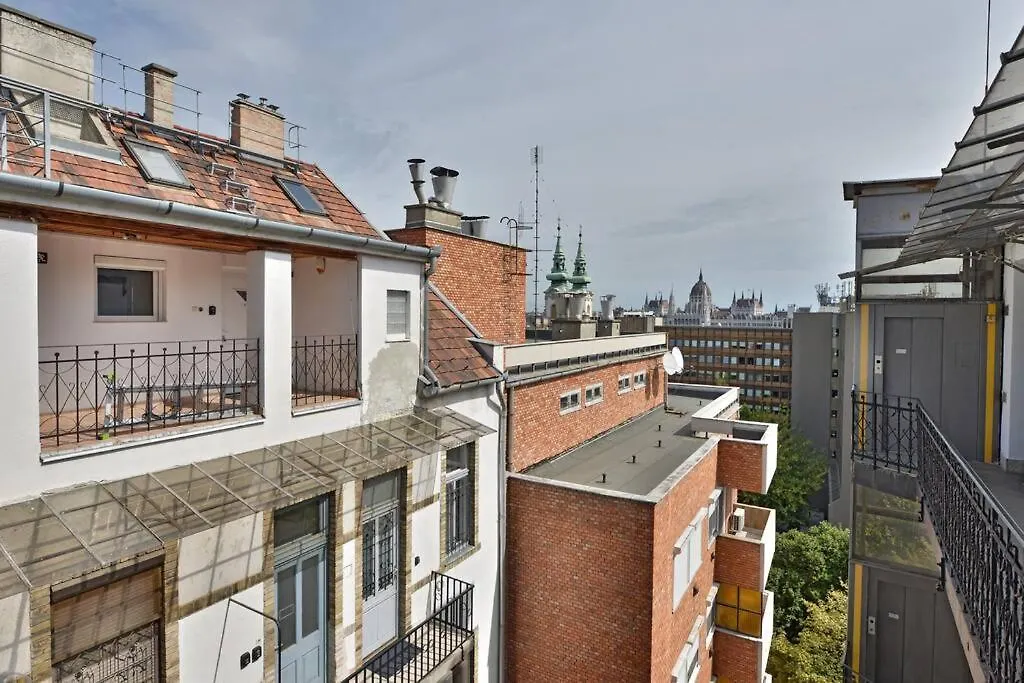Buda Batthiany Square, 6 Boedapest Hongarije