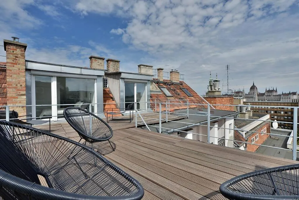 Appartement Buda Batthiany Square, 6 Boedapest